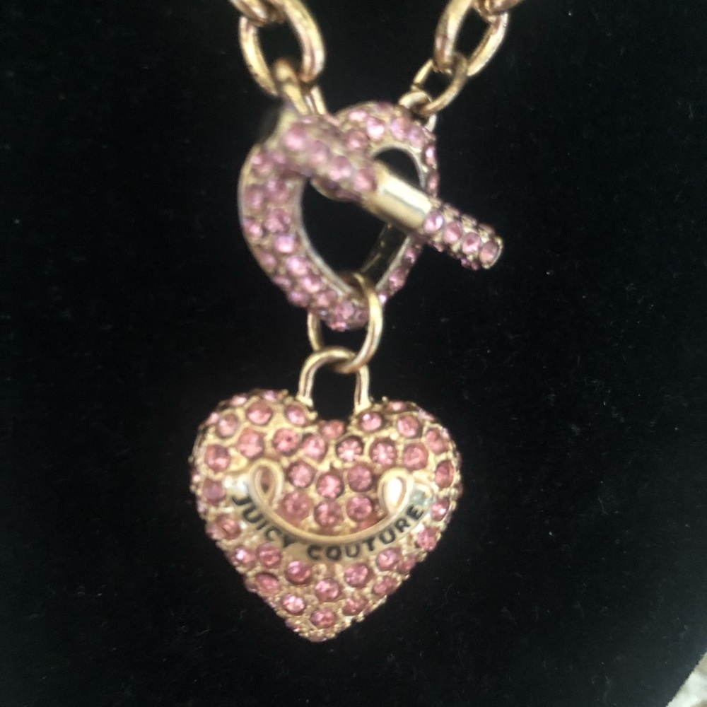Vintage Gold Chain Necklace with Pink Crystal Heart Pendant - Picture 2 of 6